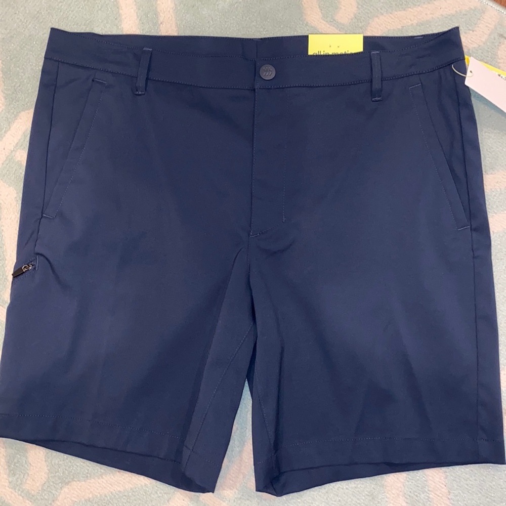 NWT Cargo golf shorts